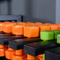 Гантель в виниловой оболочке, шестигранник PROFI-FIT 1 кг, зеленая