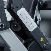 Y915ZAM Наклонный жим от груди